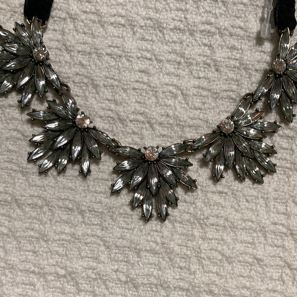 Bauble Bar Crystal Statement Necklace Art Deco Antique Finish Velvet Tie NWT